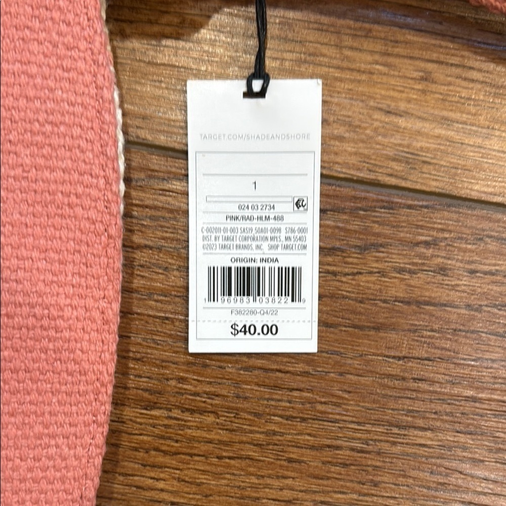 Shade & Shore Pink Totes Woven Bag - Picture 4 of 4